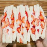 今日熱門文章：【新埔美食】果汁媽粉條爸  超狂的草莓三明治 滿滿新鮮草莓與鮮奶油 大口一咬滿滿幸福